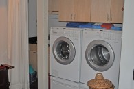 38 Laundry (Hermosa Beach 4200 SQ FT 4 Bed Sleeps 16 Vacation Rental)
