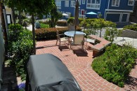 20-Front-Lounge-Area-Manhattan-Beach-2-Bed-Vacation-Rental-ID-260