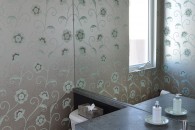 7-Upstairs-Bathroom