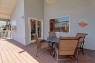 14-outside-deck-id-279-manhattan-beach-extended-stay-property-management-vacation-rent-seekers
