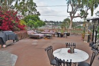 2-redondo-beach-luxury-castle-vacation-rental-front-view-of-patio-vacation-rent-seekers-id-280