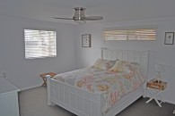 20-Bedroom-2-queen-bed-with-walk-in-closet-full-bathroom-dresser-perfect-vacationrental-id-278