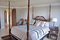 24-bedroom3-redondo-beach-vacation-rentals-castle-id-280