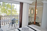 25-bedroom3-redondo-beach-vacation-rentals-castle-id-280